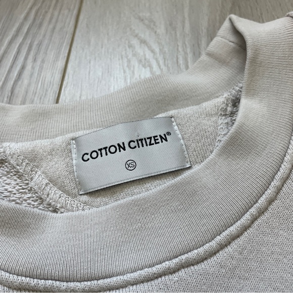 Cotton Citizen Oversized Crewneck Long Sleeve Sweater Cement Gray (XSmall) - Picture 2 of 10